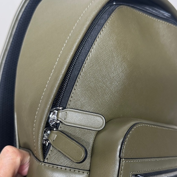 Michael Kors Malone pebbled leather Olive Backpack with Silver Accents main image 7